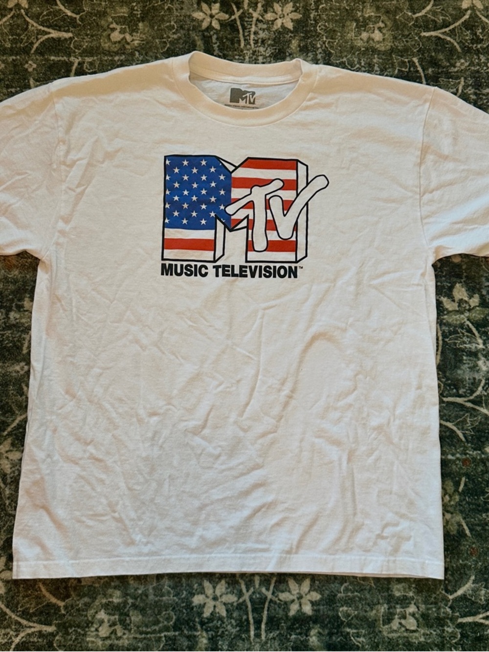 MTV T Shirt Large